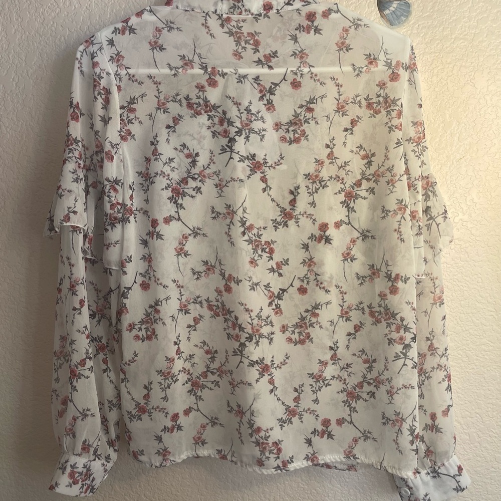 Floral Ruffle Blouse - Picture 8 of 14